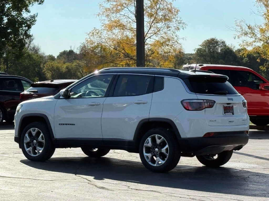 Used 2019 Jeep Compass Limited AWD/4WD image 7