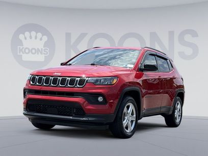 Used 2023 Jeep Compass Latitude w/ Convenience Group