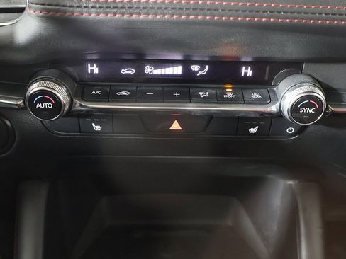 Used 2024 MAZDA MAZDA3 s image 44