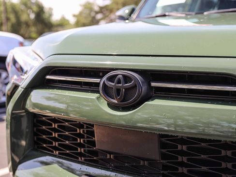 Certified 2022 Toyota 4Runner Trail Special Edition AWD/4WD image 11