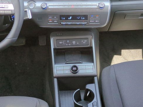 New 2025 Hyundai Kona SEL image 15