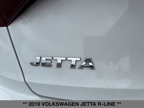 Used 2019 Volkswagen Jetta R-Line FWD image 13