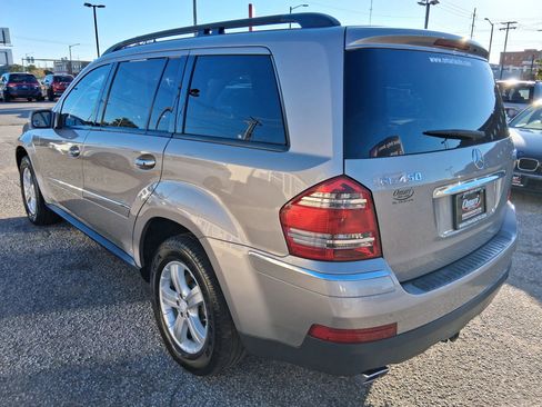 Used 2008 Mercedes-Benz GL 450 4MATIC image 8