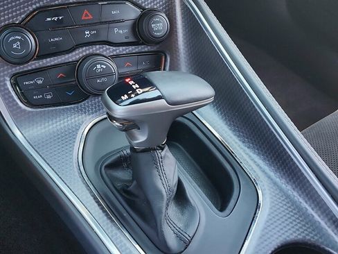 Used 2016 Dodge Challenger SRT Hellcat RWD image 37
