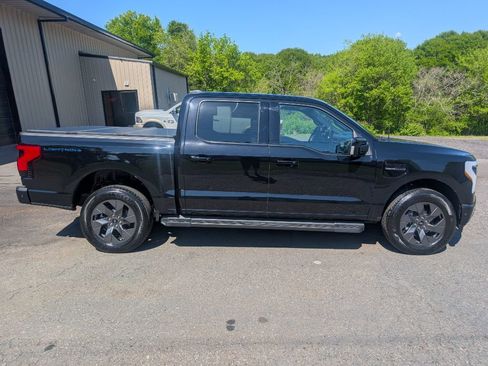 Used 2023 Ford F150 Lightning Lariat w/ Equipment Group 511A High image 6