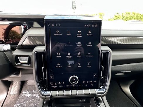 New 2026 GMC Yukon AT4 w/ AT4 Premium Package AWD/4WD image 24