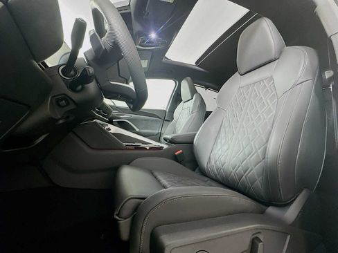 New 2026 Audi SQ5 Premium Plus AWD/4WD image 18
