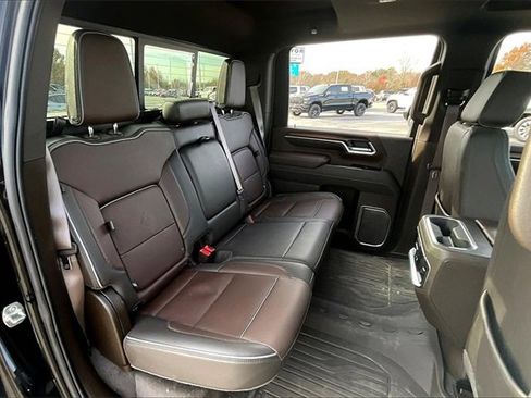 Used 2025 GMC Sierra 2500 Denali w/ Denali Reserve Package image 26