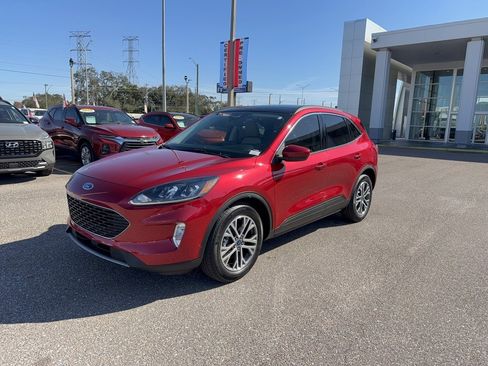 Certified 2022 Ford Escape SEL image 2