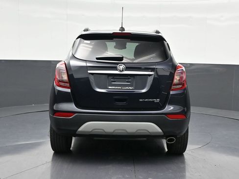 Used 2022 Buick Encore Preferred w/ Safety Package image 4