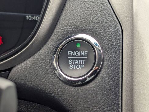 Used 2018 Ford Fusion SE w/ Fusion SE Technology Package image 20