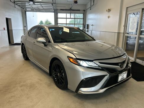 Used 2023 Toyota Camry XSE w/ Cold Weather Package FWD image 8