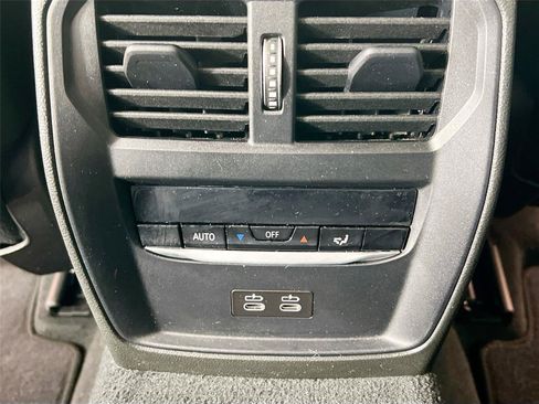 Used 2023 BMW 330i xDrive Sedan w/ M Sport Package AWD/4WD image 26