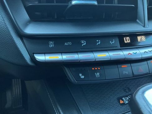 Used 2022 Cadillac CT4 Sport RWD image 18