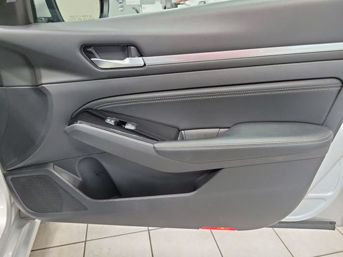 Used 2020 Nissan Altima 2.5 SL AWD/4WD image 23