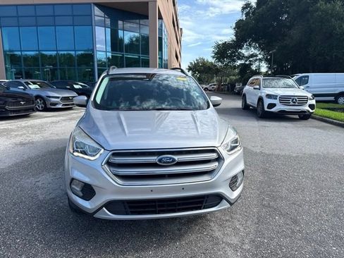 Used 2017 Ford Escape SE w/ Equipment Group 201A AWD/4WD image 11