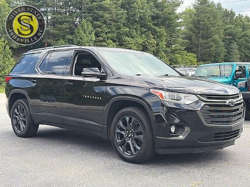 Used 2019 Chevrolet Traverse RS w/ LPO, Floor Liner Package FWD image 8