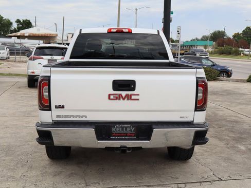 Used 2018 GMC Sierra 1500 SLT w/ SLT Premium Package AWD/4WD image 8