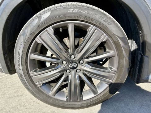 Used 2020 INFINITI QX50 Essential w/ Edition 30 Package image 9