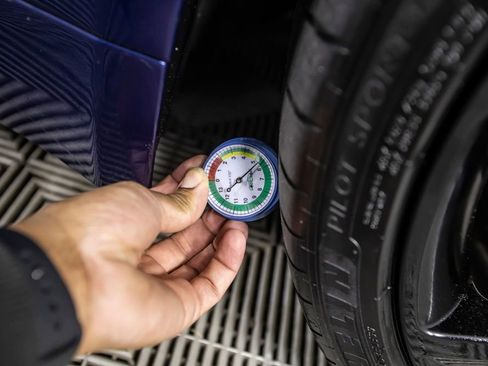 Used 2023 Jaguar F-TYPE Coupe image 41