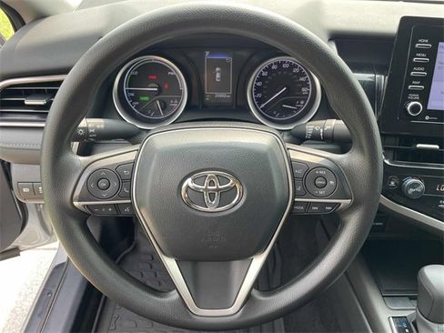 Used 2024 Toyota Camry LE image 8