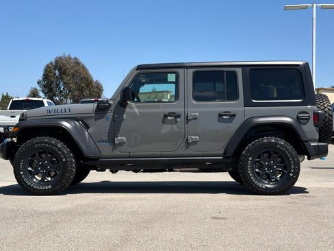 Used 2023 Jeep Wrangler Unlimited w/ 8.4" Radio Group AWD/4WD image 7