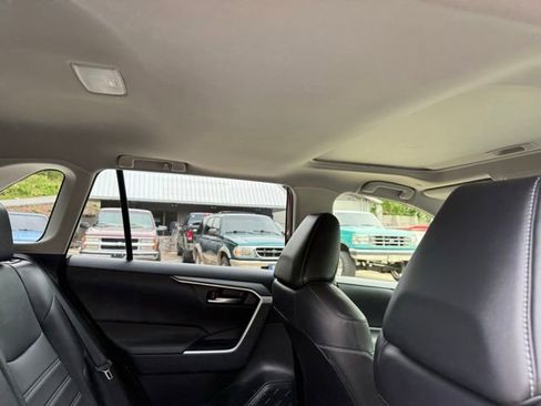 Used 2023 Toyota RAV4 XLE Premium AWD/4WD image 65