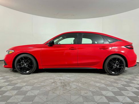 Used 2025 Honda Civic Sport image 9