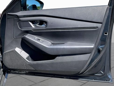 Used 2023 Honda Accord EX image 22