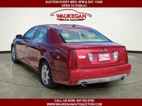 Used 2005 Cadillac STS RWD image 4
