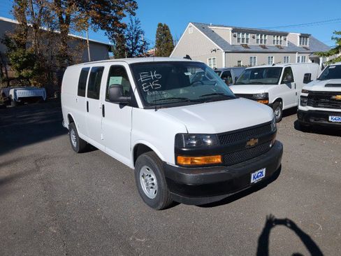 New 2025 Chevrolet Express 2500 w/ Driver Convenience Package image 3