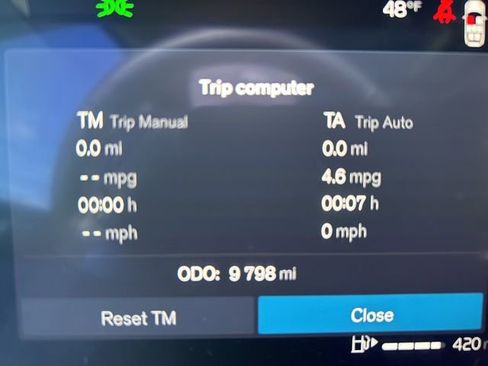 Certified 2025 Volvo XC90 B6 Plus image 19