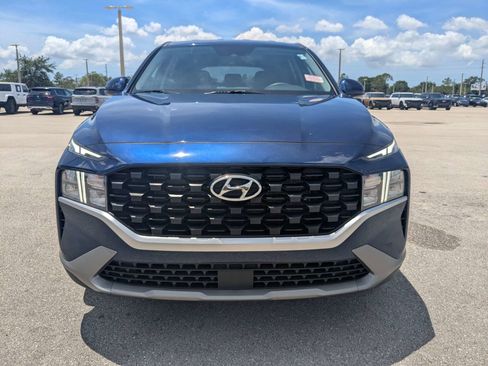 Used 2023 Hyundai Santa Fe SE w/ Cargo Package AWD/4WD image 3