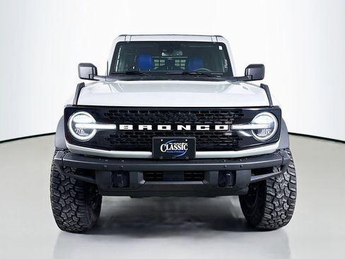 Used 2022 Ford Bronco Wildtrak AWD/4WD image 2