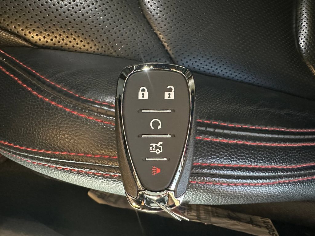Used 2022 Chevrolet Camaro LT w/ RS Package RWD image 16