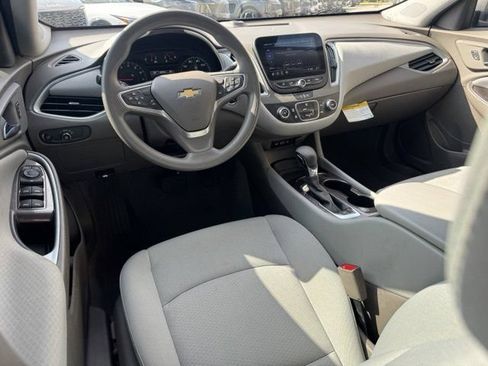 Used 2023 Chevrolet Malibu LS FWD image 11