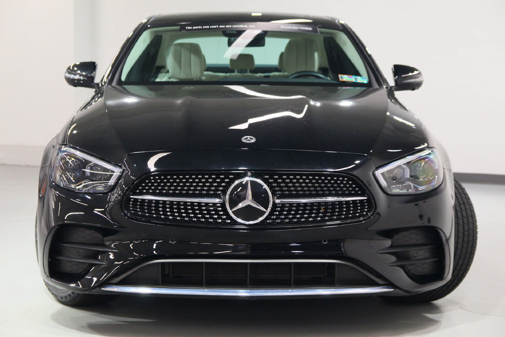 Certified 2021 Mercedes-Benz E 350 4MATIC Sedan image 9