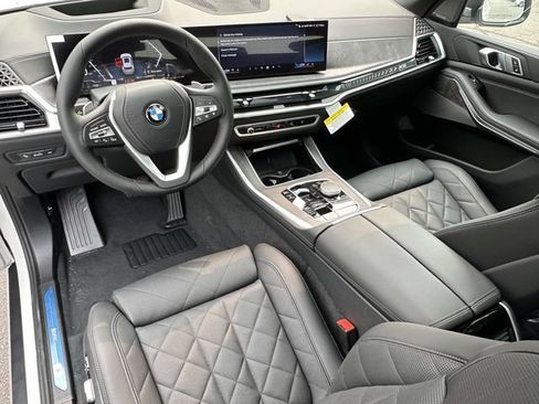 New 2026 BMW X5 xDrive40i AWD/4WD image 10