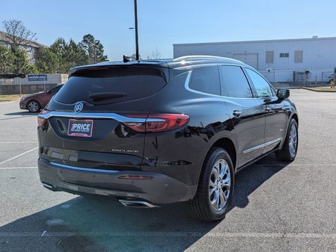 Used 2019 Buick Enclave Avenir w/ Avenir Technology Package image 5