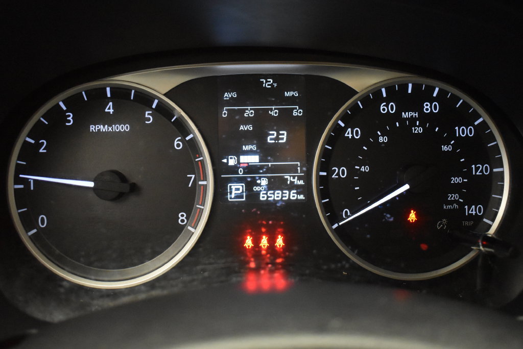 Used 2024 Nissan Kicks S FWD image 18