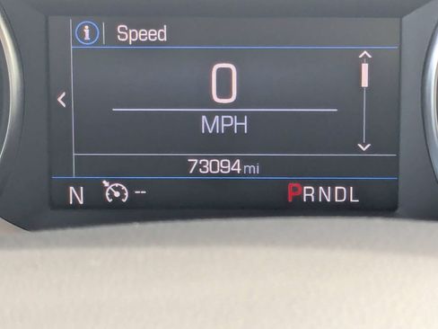 Used 2024 Chevrolet Equinox LT FWD image 34
