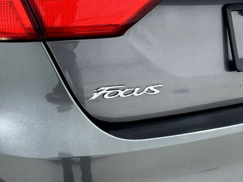 Used 2012 Ford Focus SEL image 36