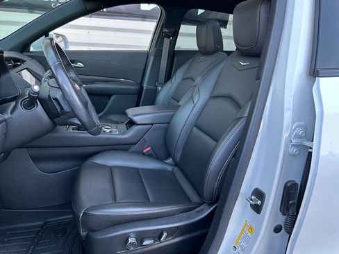Used 2019 Cadillac XT4 Sport AWD/4WD image 11