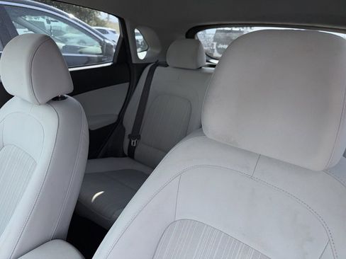 Used 2022 Hyundai Kona SEL w/ Cargo Package image 14