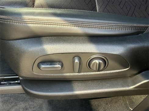 Used 2022 Chevrolet Traverse High Country image 20