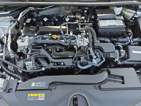 Used 2025 Toyota Corolla LE FWD image 28