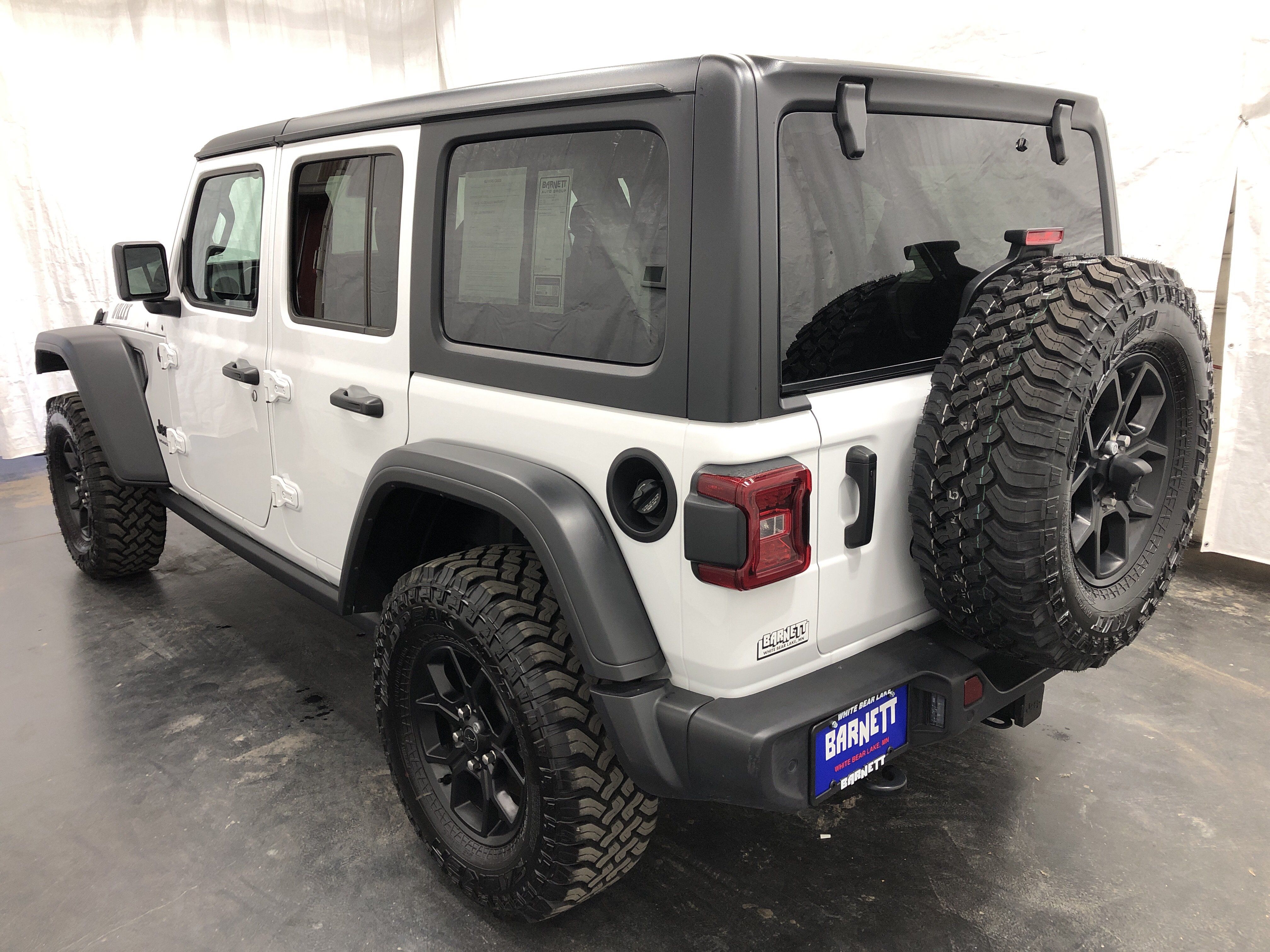 Used 2024 Jeep Wrangler Unlimited Sport AWD/4WD image 5
