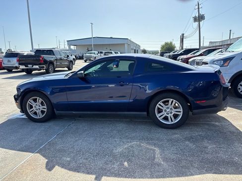 Used 2012 Ford Mustang Coupe RWD image 8