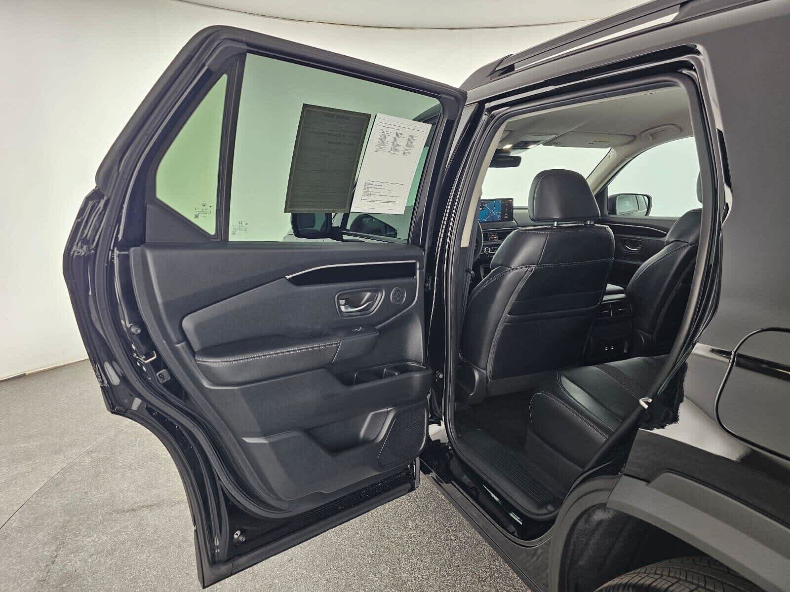 Certified 2026 Honda Passport RTL image 16