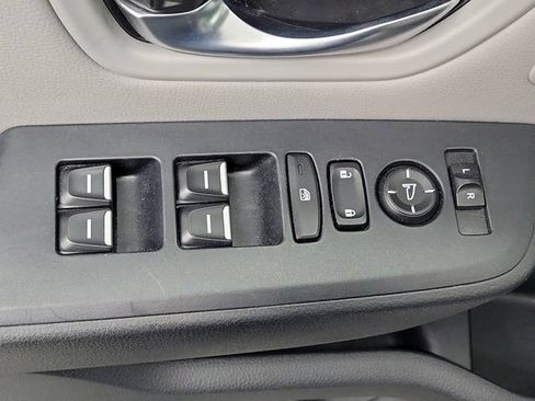 Used 2024 Honda Pilot EX-L image 19
